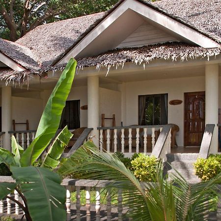 Easy Diving And Beach Resort Sipalay Eksteriør billede